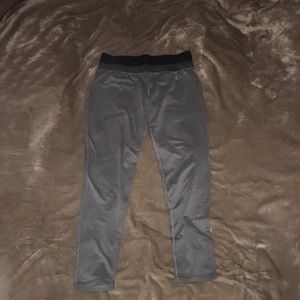 Women’s Large Nike Pro Leggings